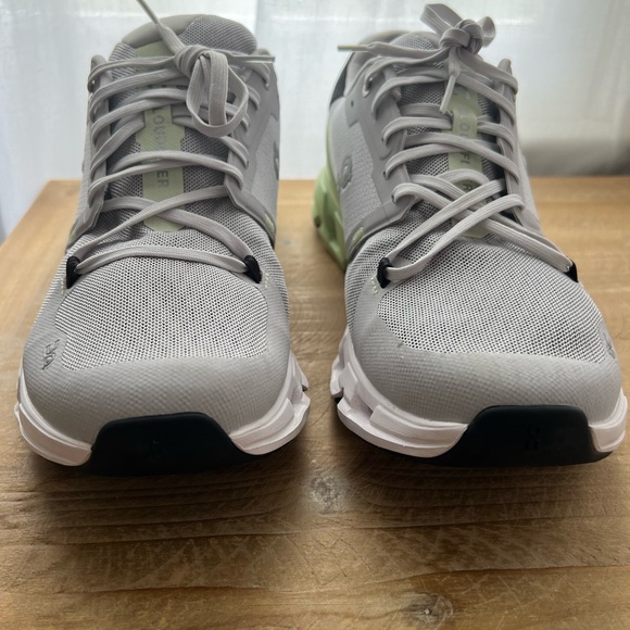 On Cloud Running Cloudflyer 4 in Glacier/Meadow Men’s size 10 - Picture 5 of 11